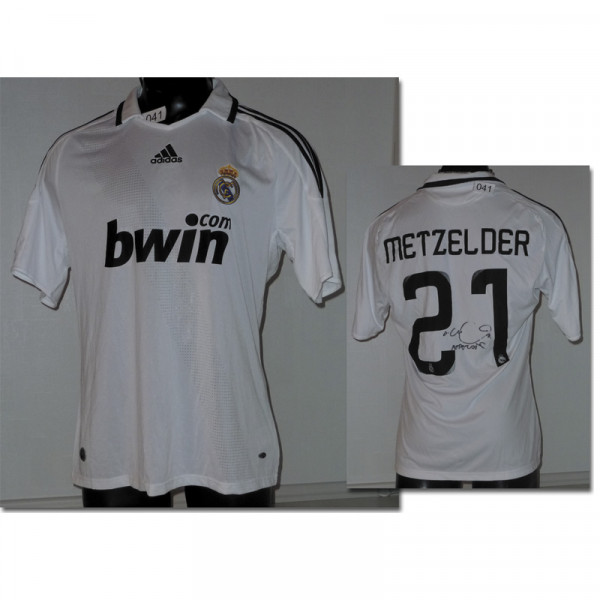 match worn football shirt Real Madrid 2009