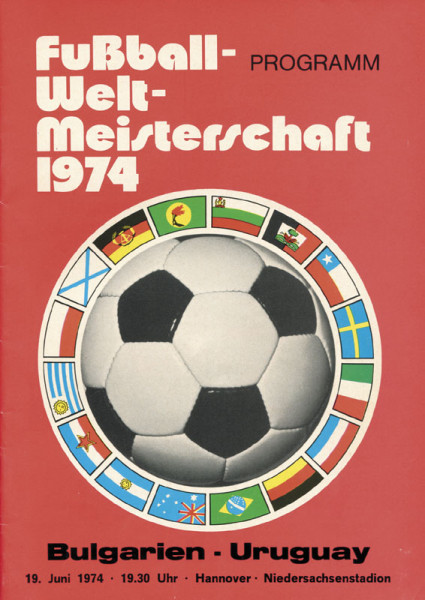 Programmheft Fußball-Weltmeisterschaft 1974. Bulgarien - Uruguay am 19.6. in Hannover.