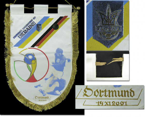 Official football match Pennant 2001 Germany v Uk