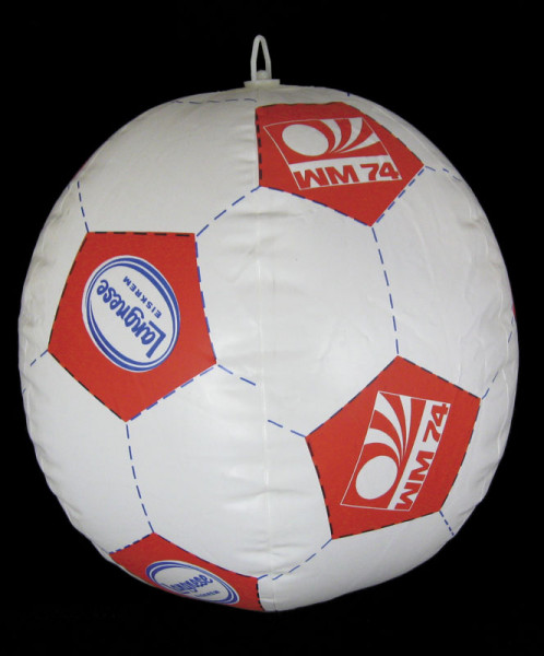 Wasserball von Langnese Aufschrift "WM 74", Wasserball WM 1974