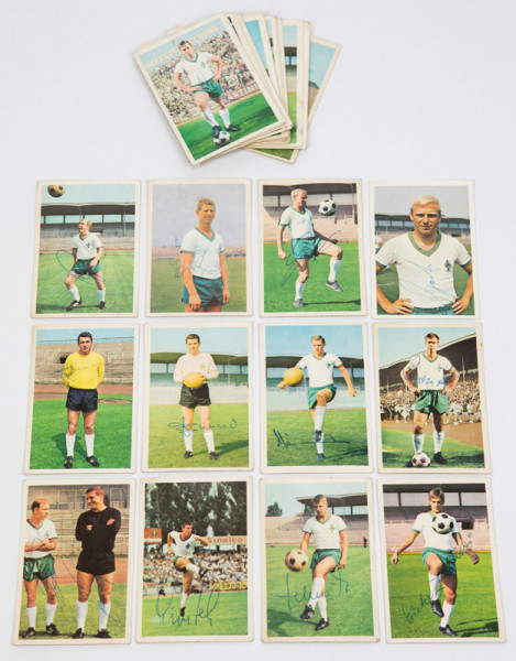 Bremen, Werder - Bergmann 66-68: German Football sticker Bergmann 1966-68 Autograp