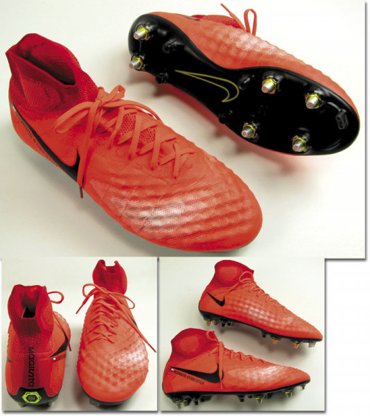 Bayern München 2015/16, Arturo Vidal, Vidal - Fußballschuhe 2015