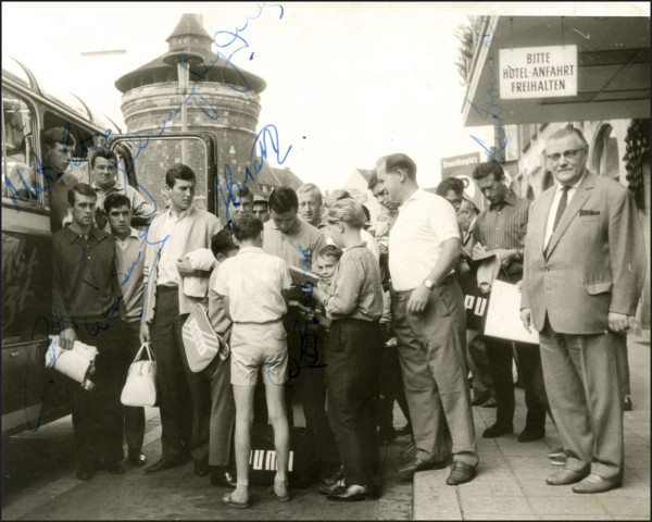 West Ham United 1966: S/W-Pressefoto von den Spielern von West Ham Unite