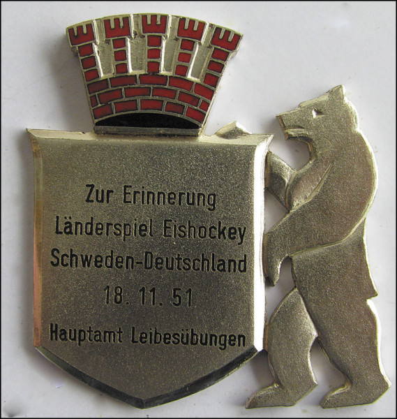 Icehockey Participation Medal 1951 Germany v Swed