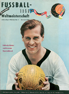 Jahres-Sport-Meister Nr.2 vom 30.Juni 1958. Fußball Weltmeisterschaft 1958. Schiedsrichter entthronen Deutschland.