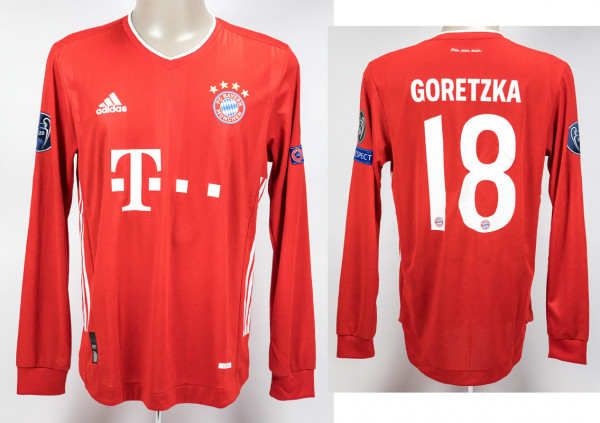 Leon Goretzka am 08.12.2010 gegen FC Basel, München, Bayern - Trikot 2010/2011