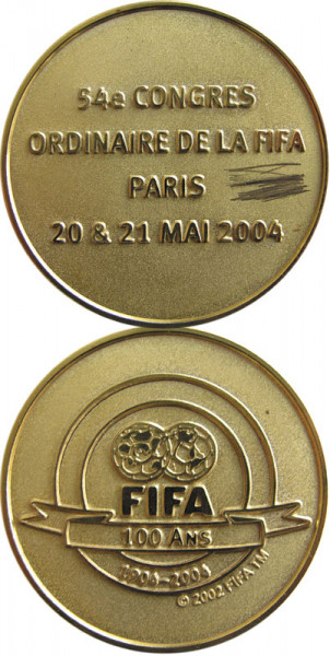 "FIFA 100 Ans" FIFA-Medaile. In Etui, FIFA-Medaille 2004