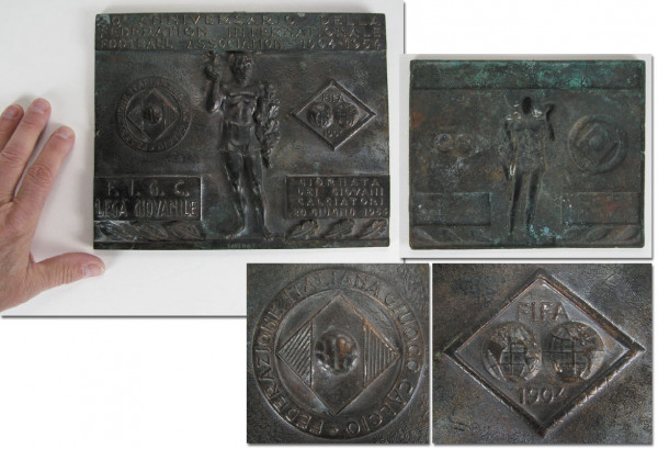 FIFA 1904 - 1954 Bronzeplaque Italy FA 24.5x20 cm