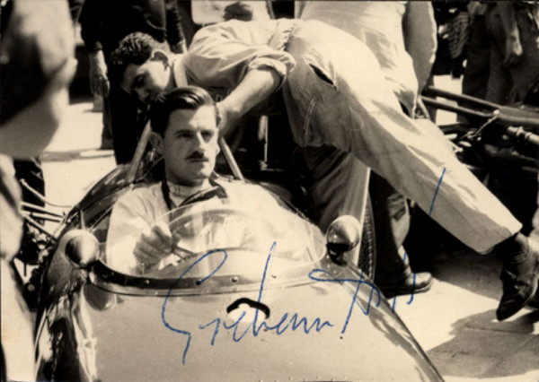 (1929-1975) S/W-Foto mit Originalsignatur von Graham Hill. Britischer Automobilrennfahrer und 2fache