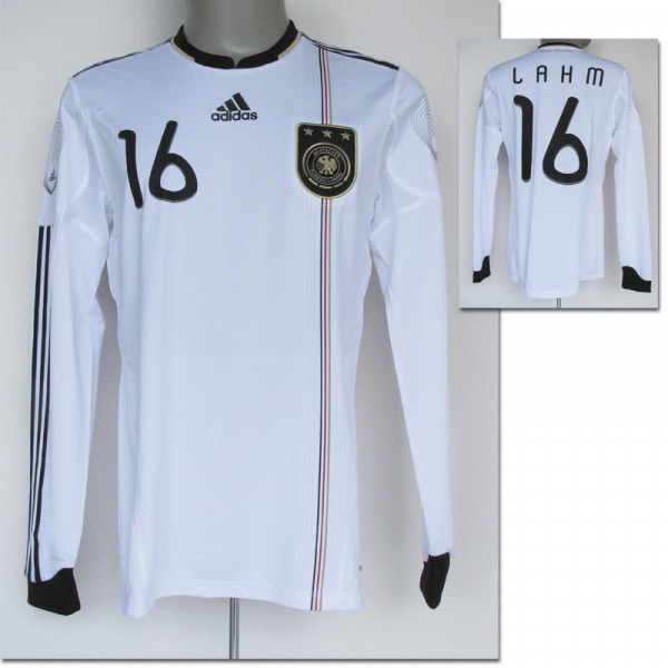 Philipp Lahm am 18.11.2009, DFB - Trikot 2009