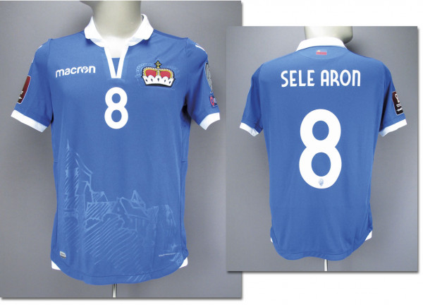 Sele Aron am 11.11.2021 gegen Deutschland, Liechtenstein - Trikot 2021 WM Quali