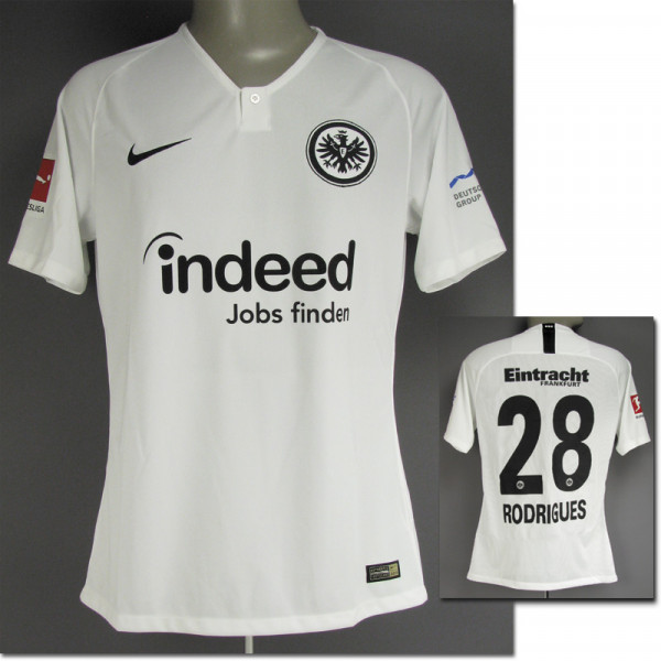 match worn football shirt Eintracht Frankfurt 18
