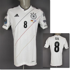 Mesut Özil, 22.06.2012 gegen Griechenland, DFB - Trikot 2012 EM