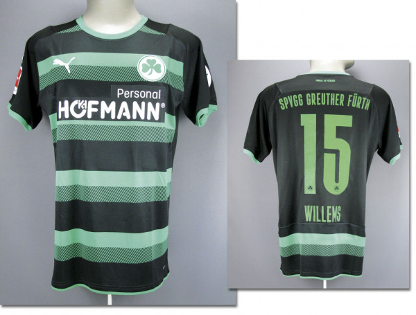 Jetro Willems, am 23.10.2021 gegen RB Leipzig, Greuther Fürth - Trikot 2021/22