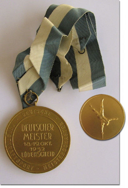 German Championships acrobatics 1952 Medal