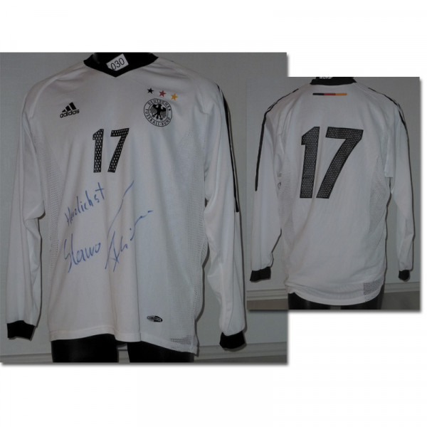 match worn football shirt Germany 2002, signed