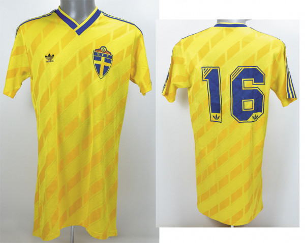match worn football shirt Sweden 1989