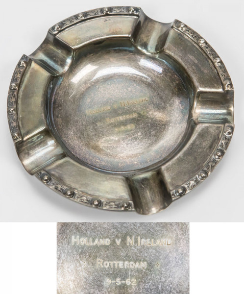Football Netherlands v North.Ireland 1962 Ashtray