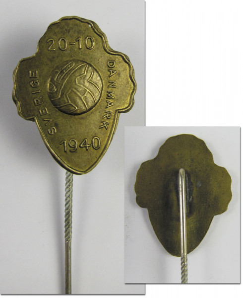 Football Match Danemark v Sweden 1940 Badge pin
