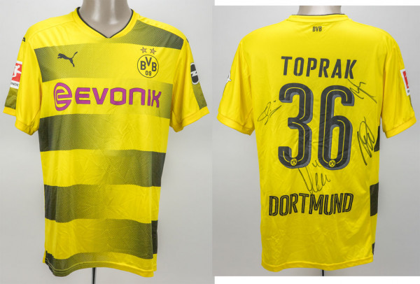 Ömer Toprak am 26.08.2017 gegen Hertha BSC Berlin, Dortmund, Borussia - Trikot 2017/2018