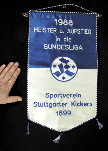Spielwimpel "1988 Meister u. Aufsteig in die Bunde, Stuttgart,Kickers-Wimpel