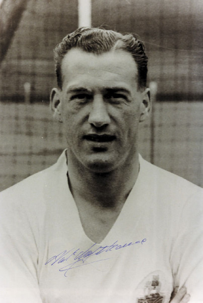 Lofthouse, Nat: Football Autograph England Bolton Wanderes