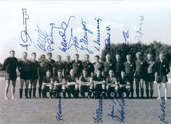 Nürnberg,1.FC - 1963: S/W-Laserkopie Mannschaftsbild 1.FC Nürnberg Bunde