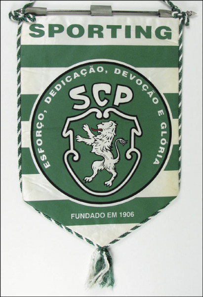 Football match pennant Sporting Portugal 1985